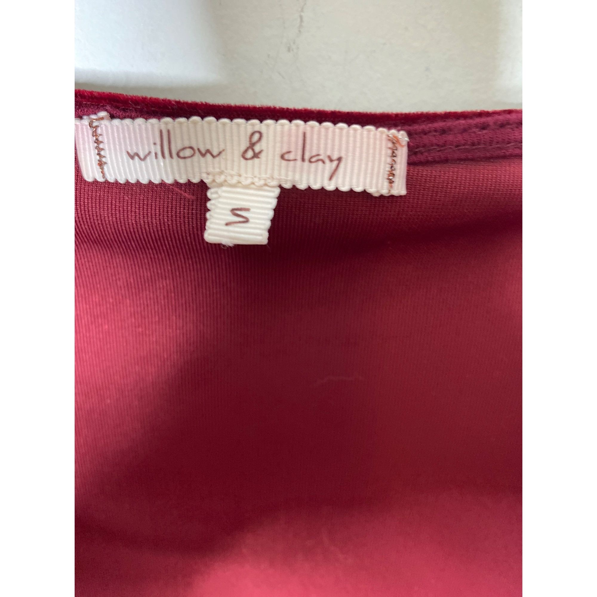 Anthropologie ANTHROPOLOGIE WILLOW & CLAY WOMEN'S GARNET VELVET DRESS SZ S Size S / US 4 / IT 40 - 4 Thumbnail