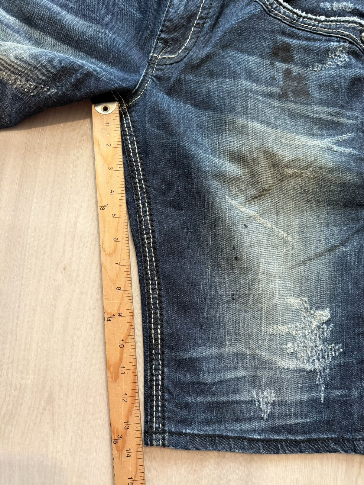 Rock Revival Rock Revival Jean Jorts Distressed Stained Design Sz 32 Size US 32 / EU 48 - 3 Thumbnail