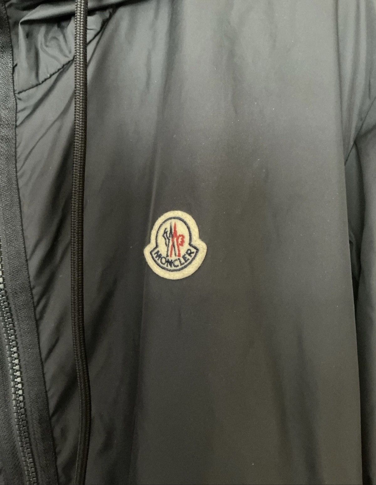 Moncler Moncler Hattab Navy Blue Logo-Appliquéd Shell Hooded Jacket Size US XL / EU 56 / 4 - 3 Thumbnail