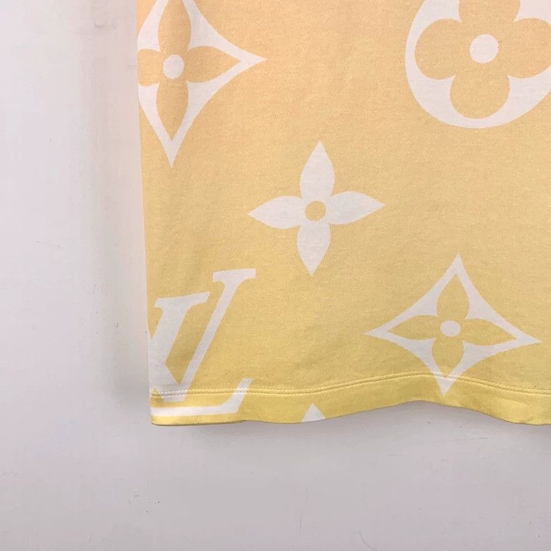 Louis Vuitton Louis Vuitton Color-block logo printed gradient cotton cre Size XS / US 0-2 / IT 36-38 - 4 Thumbnail