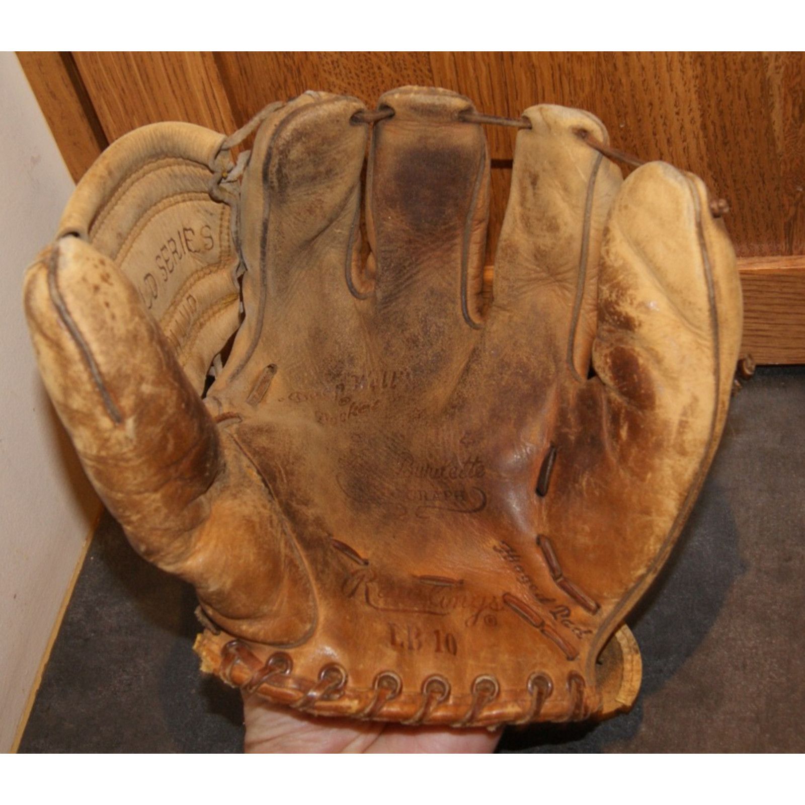 Vintage VTG 1957 Rawlings LB10 Burdette Baseball Glove World Braves Size ONE SIZE - 1 Thumbnail