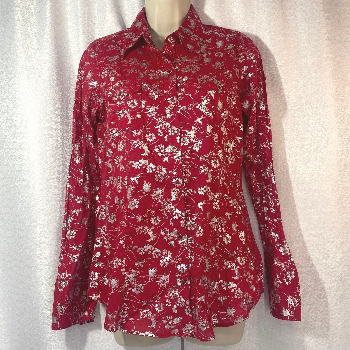Roper Roper Fitted Jewel Snap Western Red Silver Shirt women sz S Size S / US 4 / IT 40 - 1 Thumbnail