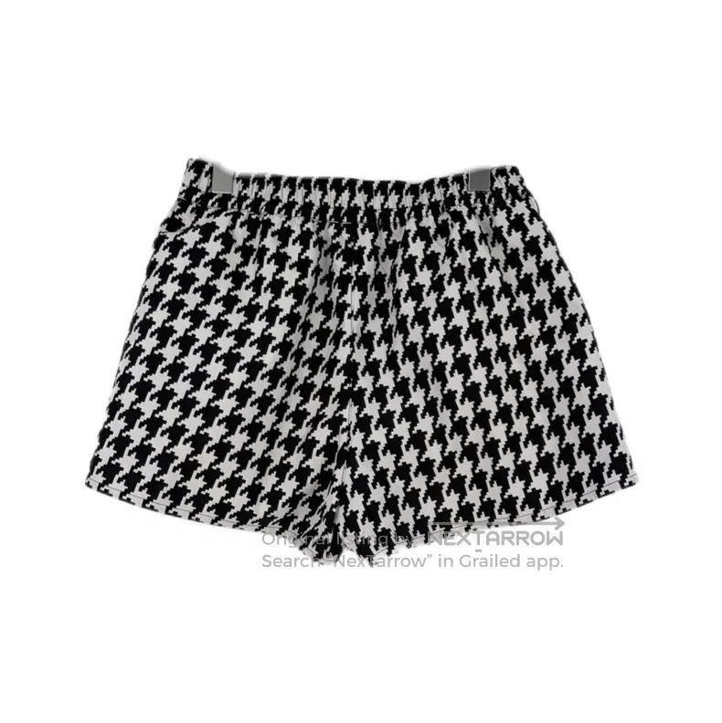 Dior Dior Black and white large logo elastic waist nylon shorts Size 25" / US 0 / IT 36 - 2 Thumbnail