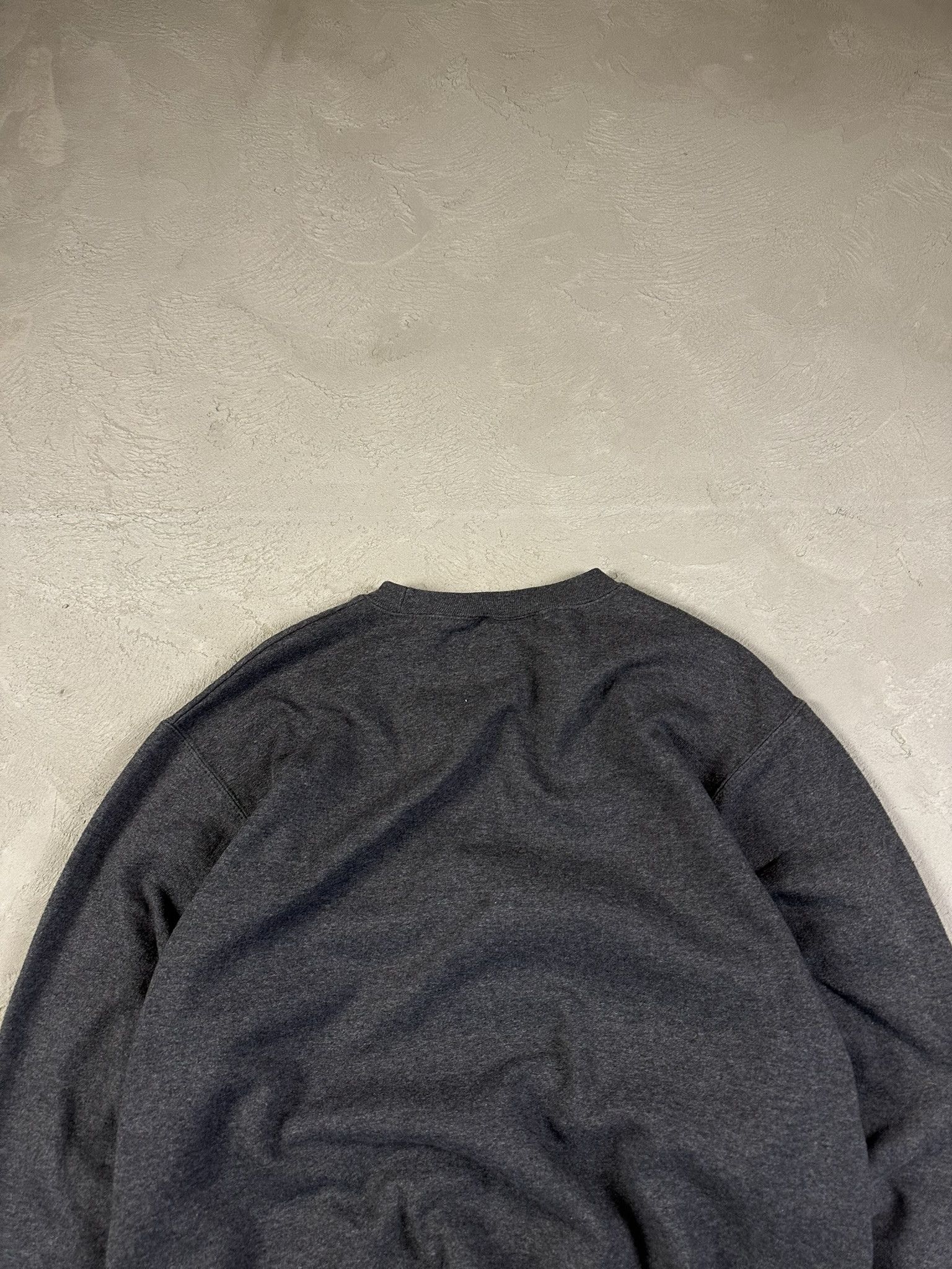 Champion × Vintage 00s Vintage Wisconsin University Champion Boxy Crewneck Size US S / EU 44-46 / 1 - 7 Thumbnail