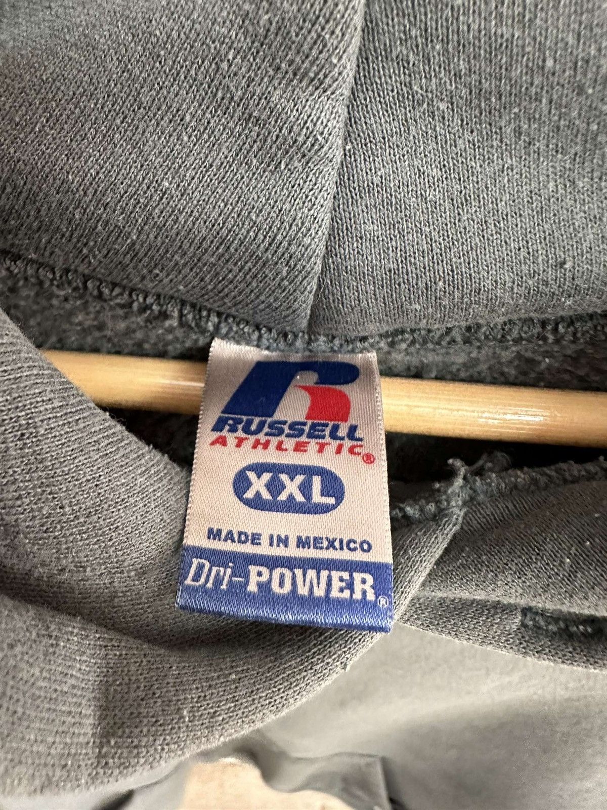Russell Athletic Vintage faded Russell hoodie Size US XXL / EU 58 / 5 - 3 Thumbnail