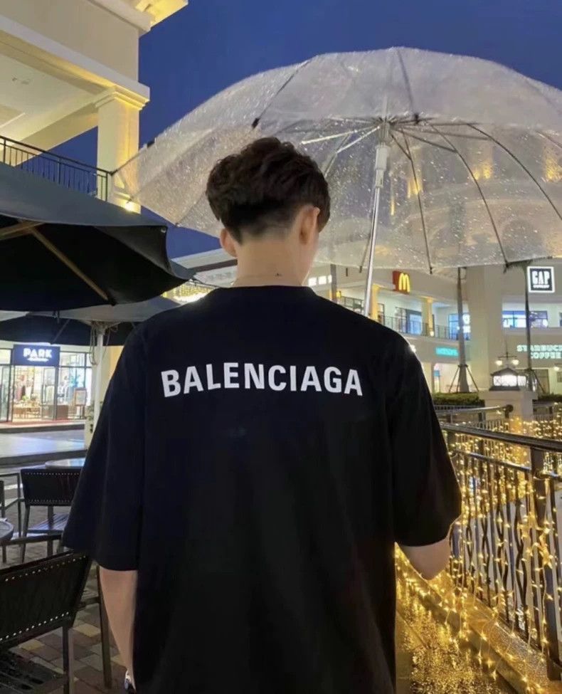Other Balenciaga Navy blue worn-out back monogram logo short sle Size US M / EU 48-50 / 2 - 6 Thumbnail