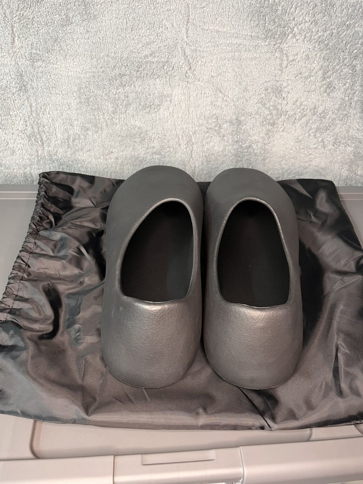Yeezy New Yeezy Season Slip On Size US 14 / EU 47 - 2 Thumbnail