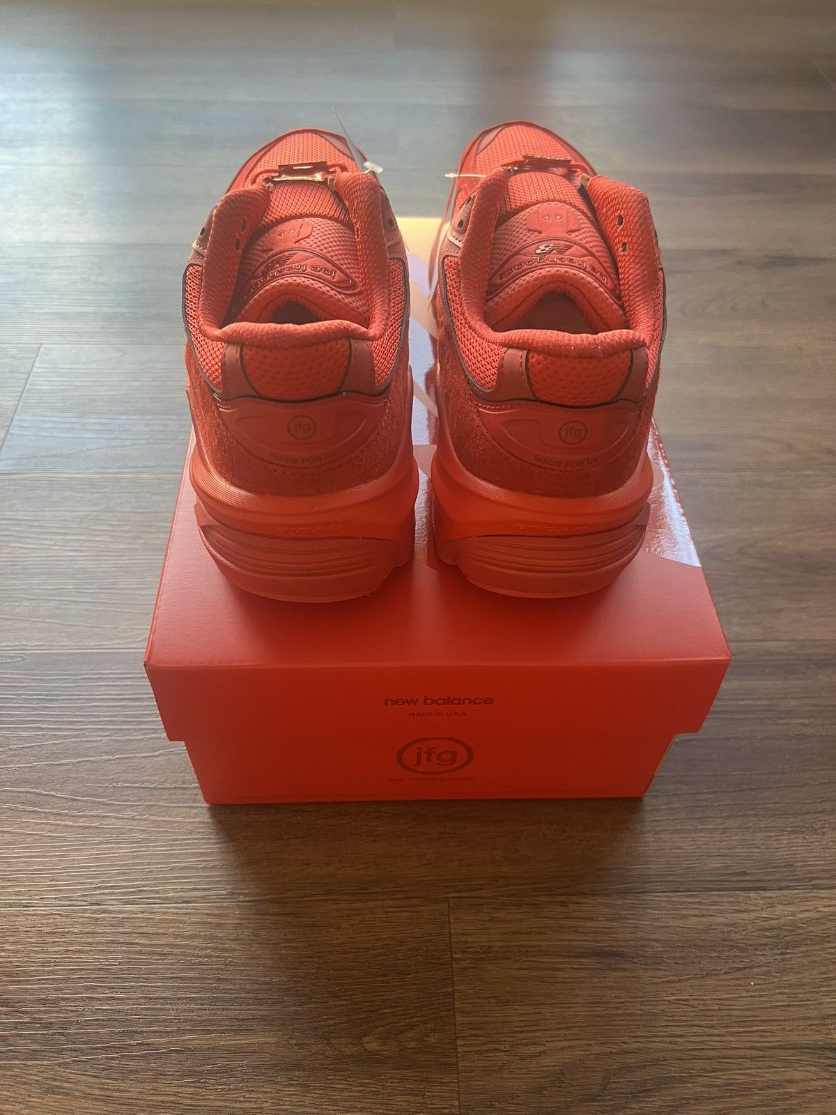 New Balance Men’s New Balance Joe FreshGoods 990v6 Sneakers in Red. Size US 10.5 / EU 43-44 - 5 Thumbnail