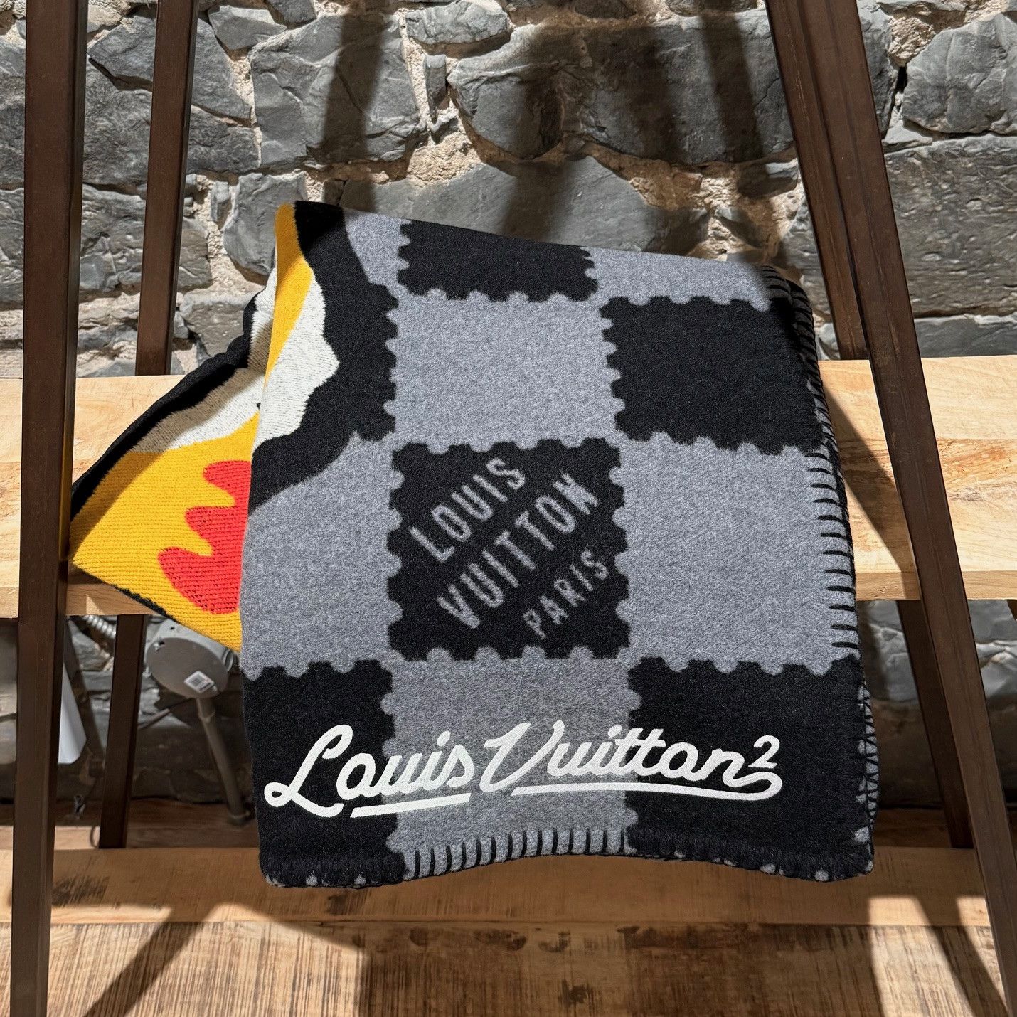 Louis Vuitton × Nigo Louis Vuitton x Nigo LV Made Damier Tiger Wool Throw Blanket Size ONE SIZE - 1 Thumbnail