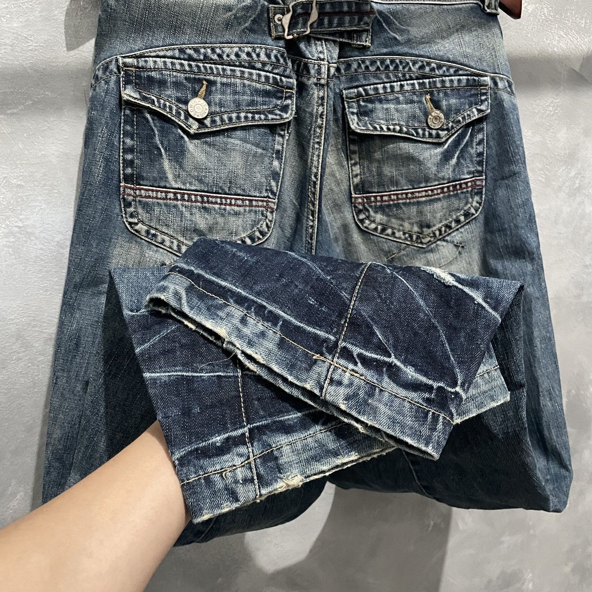 Edwin Vintage Edwin E Function Curve Leg Distressed Loose Jeans Size US 33 - 11 Thumbnail