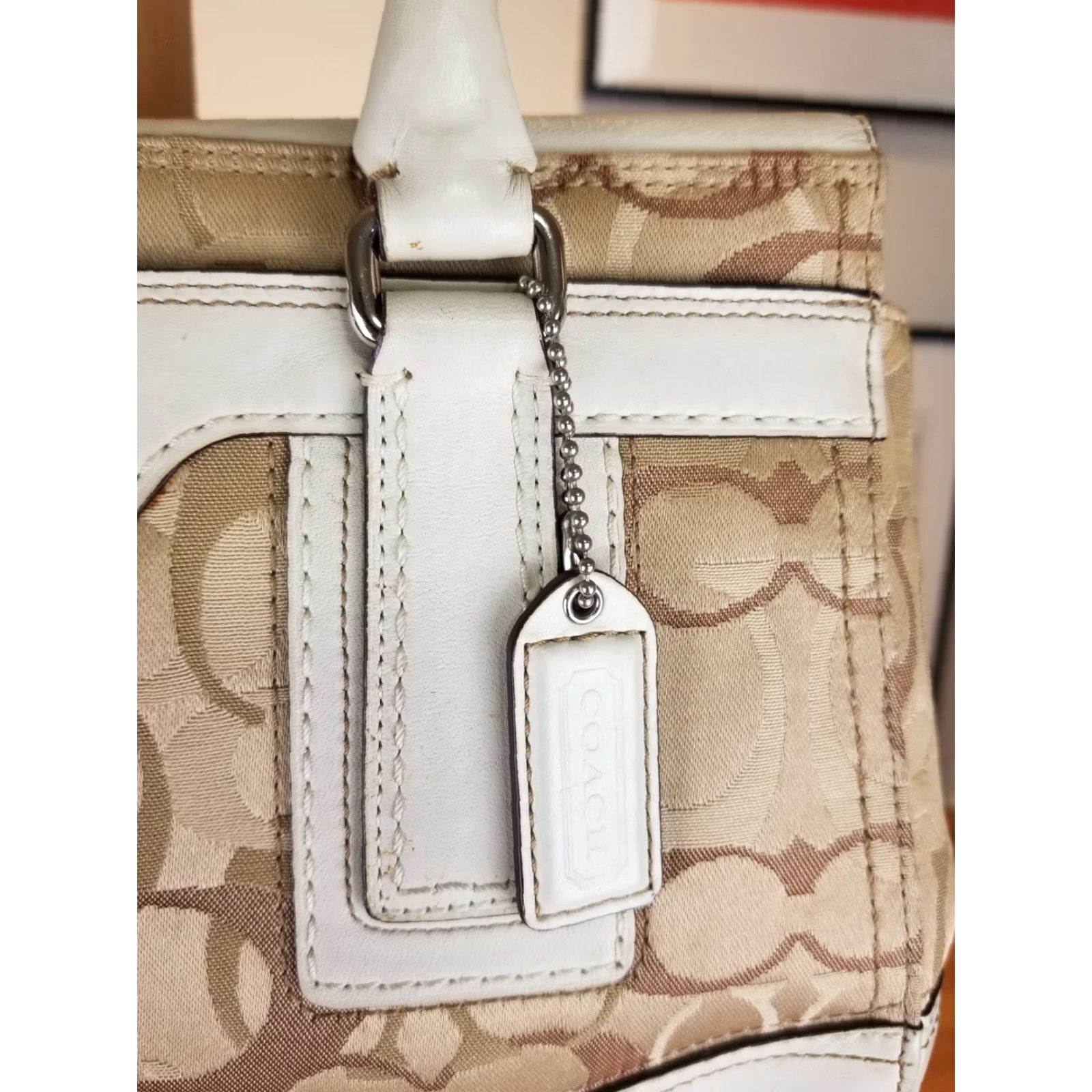 Coach VINTAGE COACH BEIGE SHOULDER HANDBAG SZ 12"X8"X3" Women Bag, Checkered Leather PVC, Lined, Shoulder Bag, 90s, Mens Womens Size ONE SIZE - 2 Thumbnail