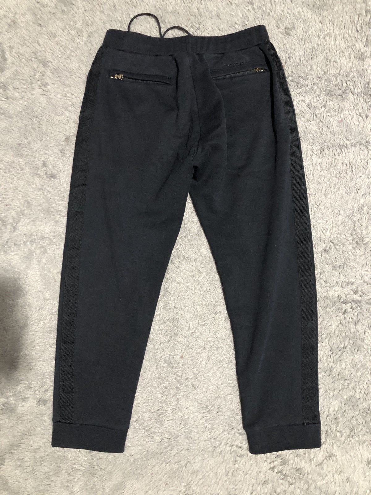 Burberry BURBERRY SWEATPANT BLACK ON BLACK fit 34-36 Size US 34 / EU 50 - 4 Thumbnail