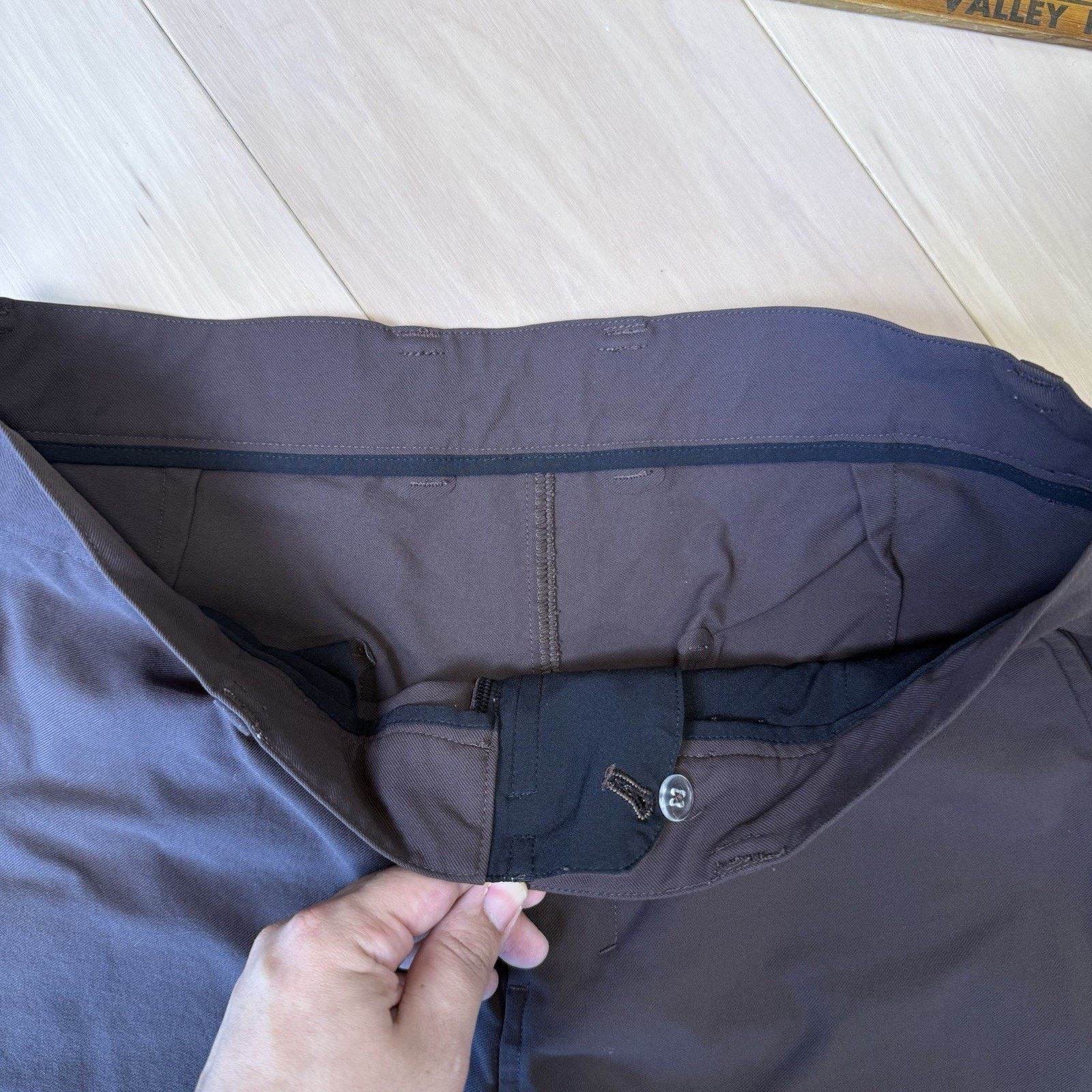 Lululemon Lululemon Heavy Twill Trouser 34 Brown Slim Tapered ABC Size US 34 / EU 50 - 5 Thumbnail