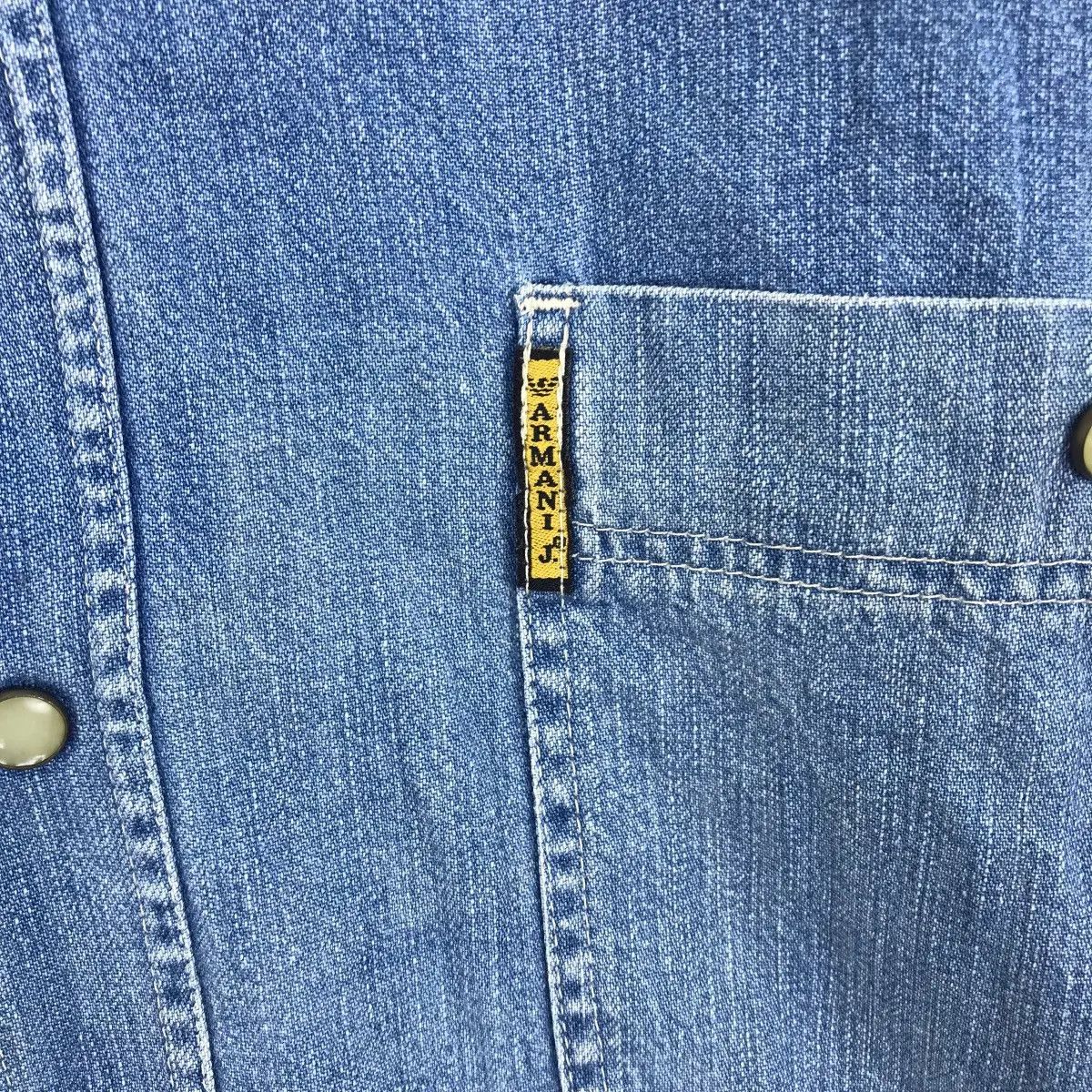 Giorgio Armani Vintage GIORGIO ARMANI JEANS Made In Italy Denim Jacket Size US L / EU 52-54 / 3 - 5 Thumbnail