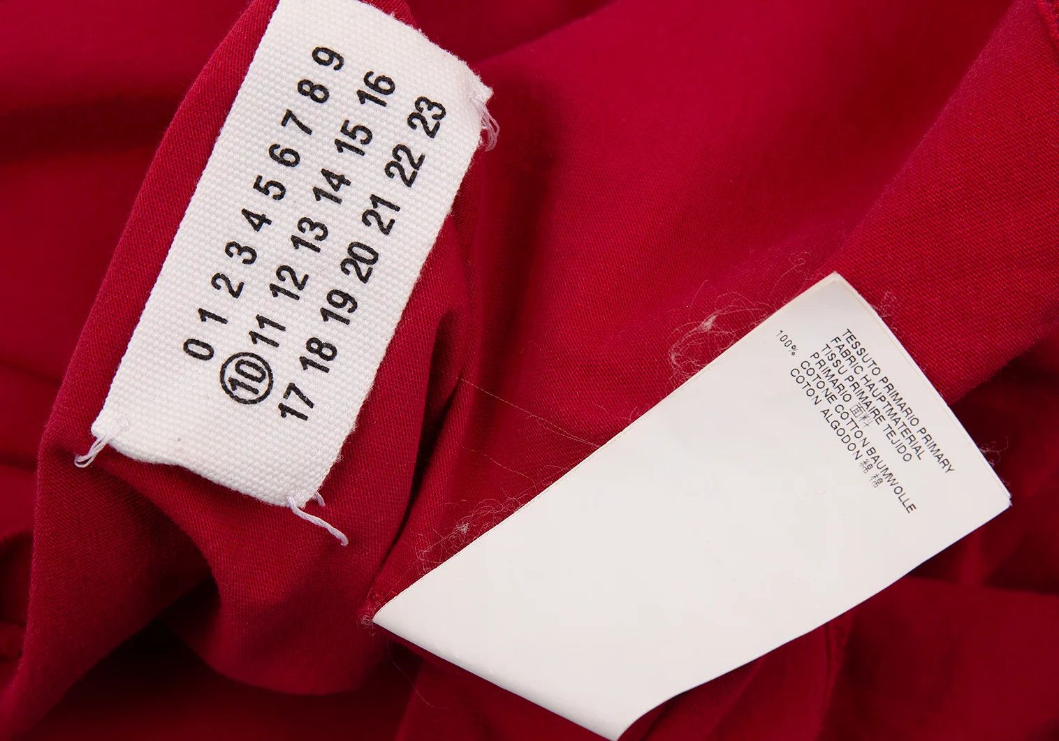 Maison Margiela Crew Neck T-Shirt in Red Size 46 Size US S / EU 44-46 / 1 - 15 Thumbnail