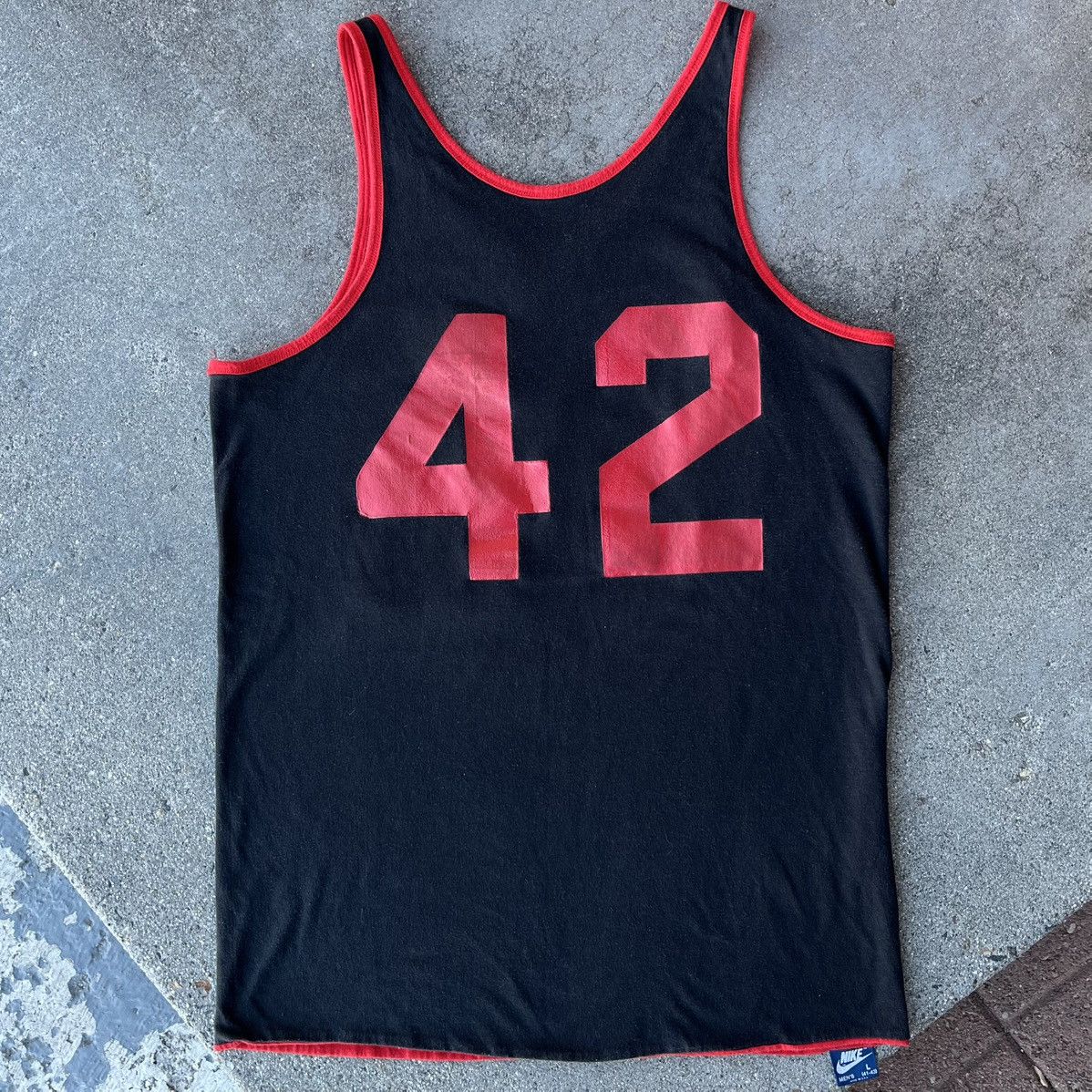 Jordan Brand × Nike × Vintage Vintage 1980’s Nike Air Jordan Reversible Tank Top 42 Sz L Size US L / EU 52-54 / 3 - 3 Thumbnail