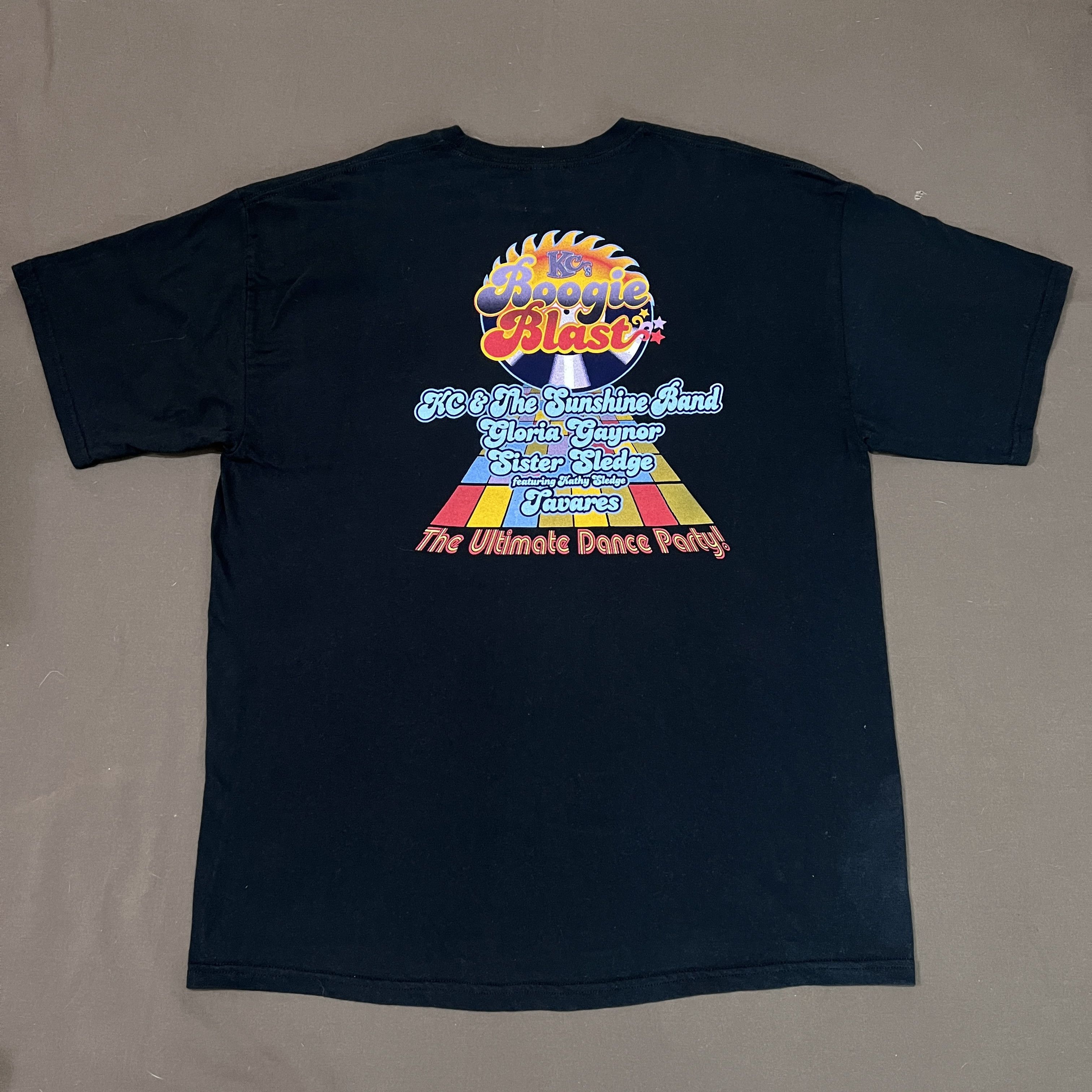 Band Tees × Rap Tees × Vintage Vintage KC & The Sunshine Gloria Gaynor Sister Sledge Tee Size US XL / EU 56 / 4 - 2 Thumbnail