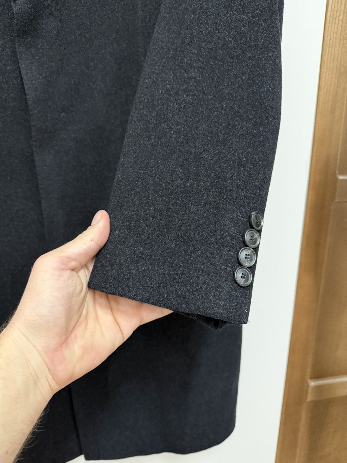 Hugo Boss Vintage Hugo Boss Wool Cashmere Black Coat Size US M / EU 48-50 / 2 - 8 Thumbnail