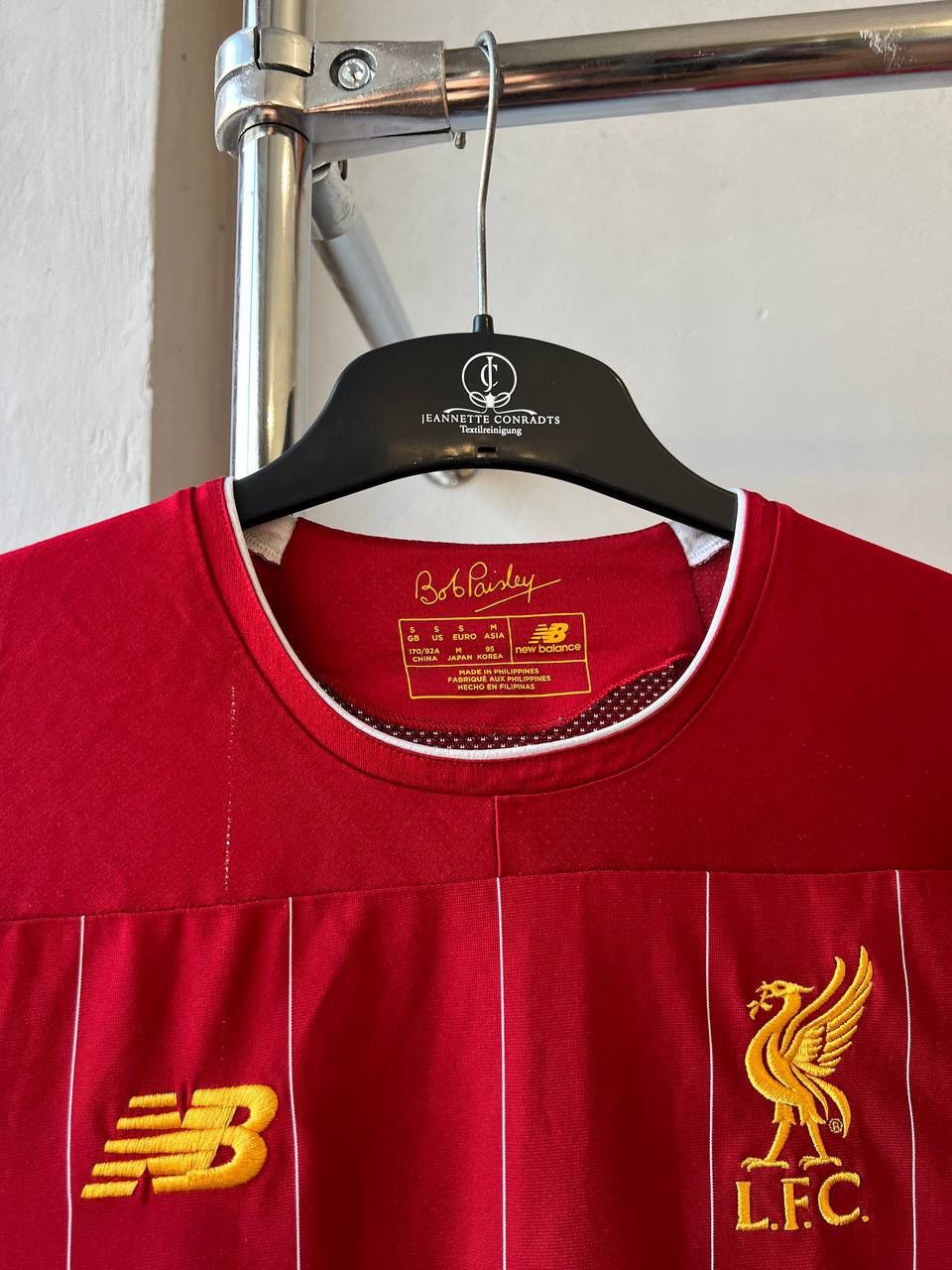 New Balance 2019/20 LIVERPOOL FC HOME SOCCER JERSEY FOOTBALL SHIRT SZ S Size US S / EU 44-46 / 1 - 4 Thumbnail