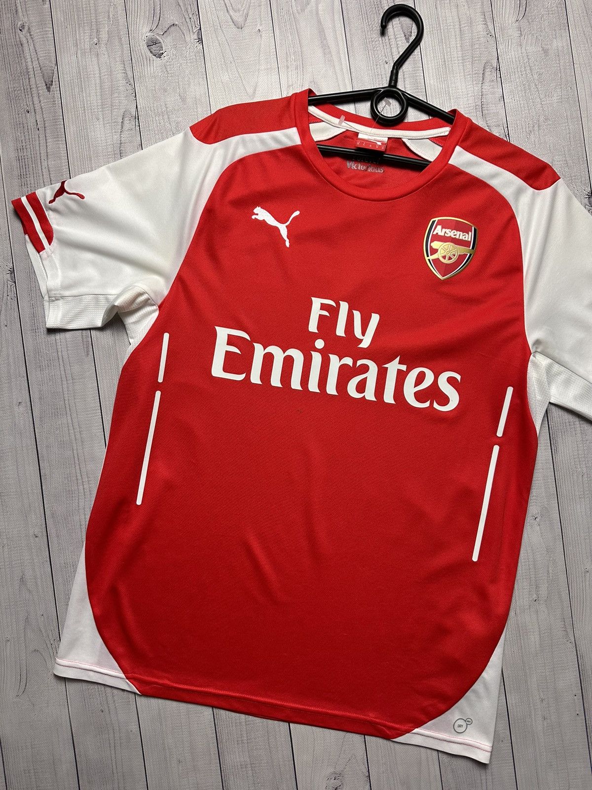 Arsenal puma soccer jersey size M