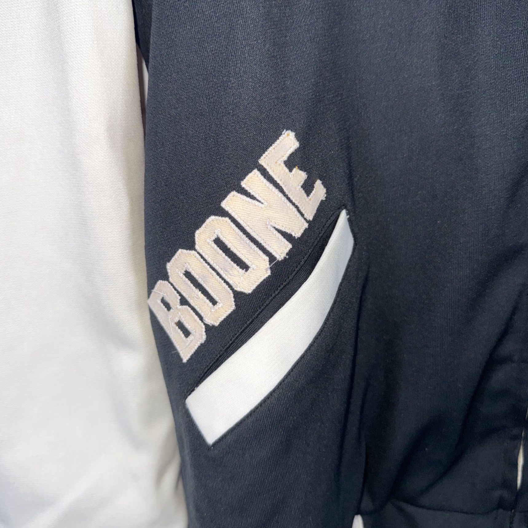 Vintage VINTAGE VTG SLU Boone #27 athletic Track Style Jacket Womens Size M Black Regular Fit Polyester Jacket Size M / US 6-8 / IT 42-44 - 2 Thumbnail