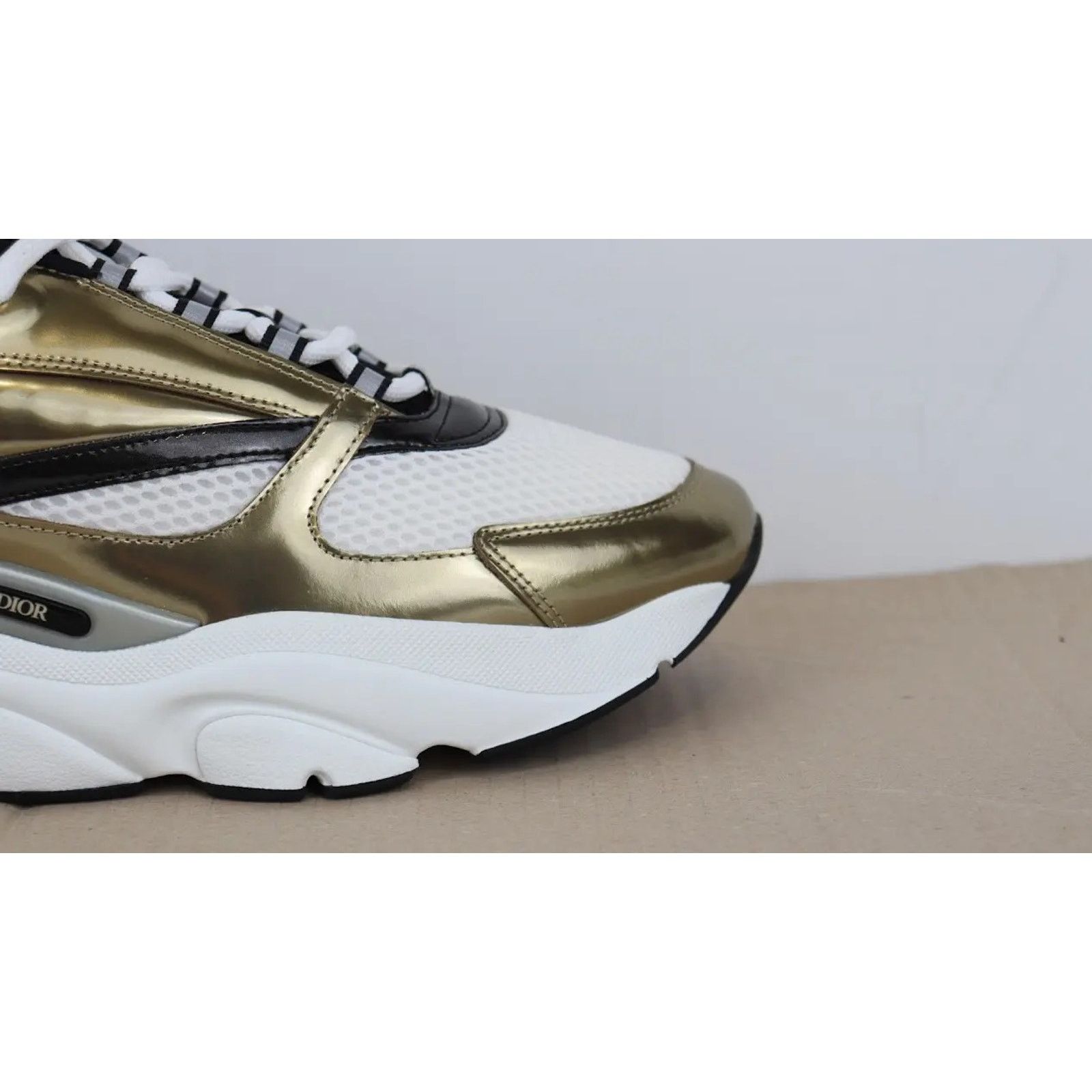 Dior o1rshd1 B22 Calfskin Mesh Sneakers in Golden/White Size US 11 / EU 44 - 6 Thumbnail