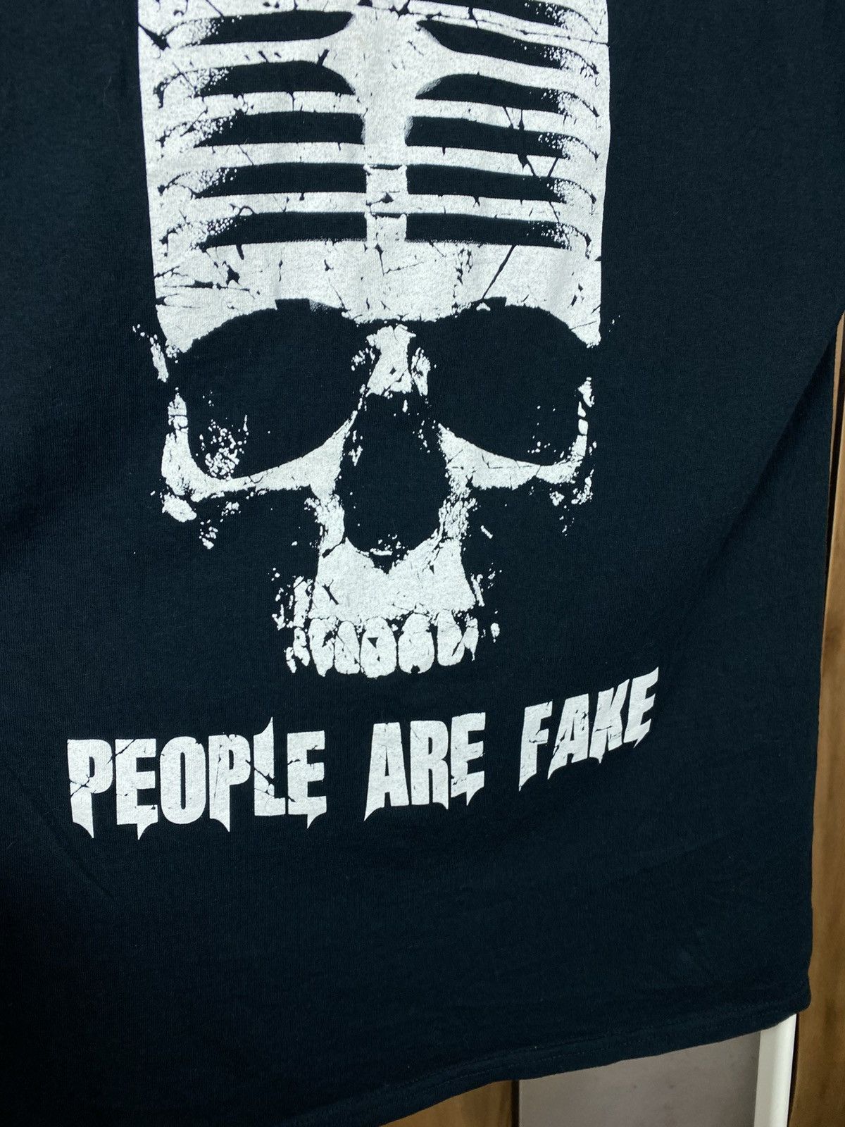 WWE 🎙️Vintage 00s T-Shirt People Are Fake Impact Wrestling Tee🎙️ Size US M / EU 48-50 / 2 - 8 Thumbnail