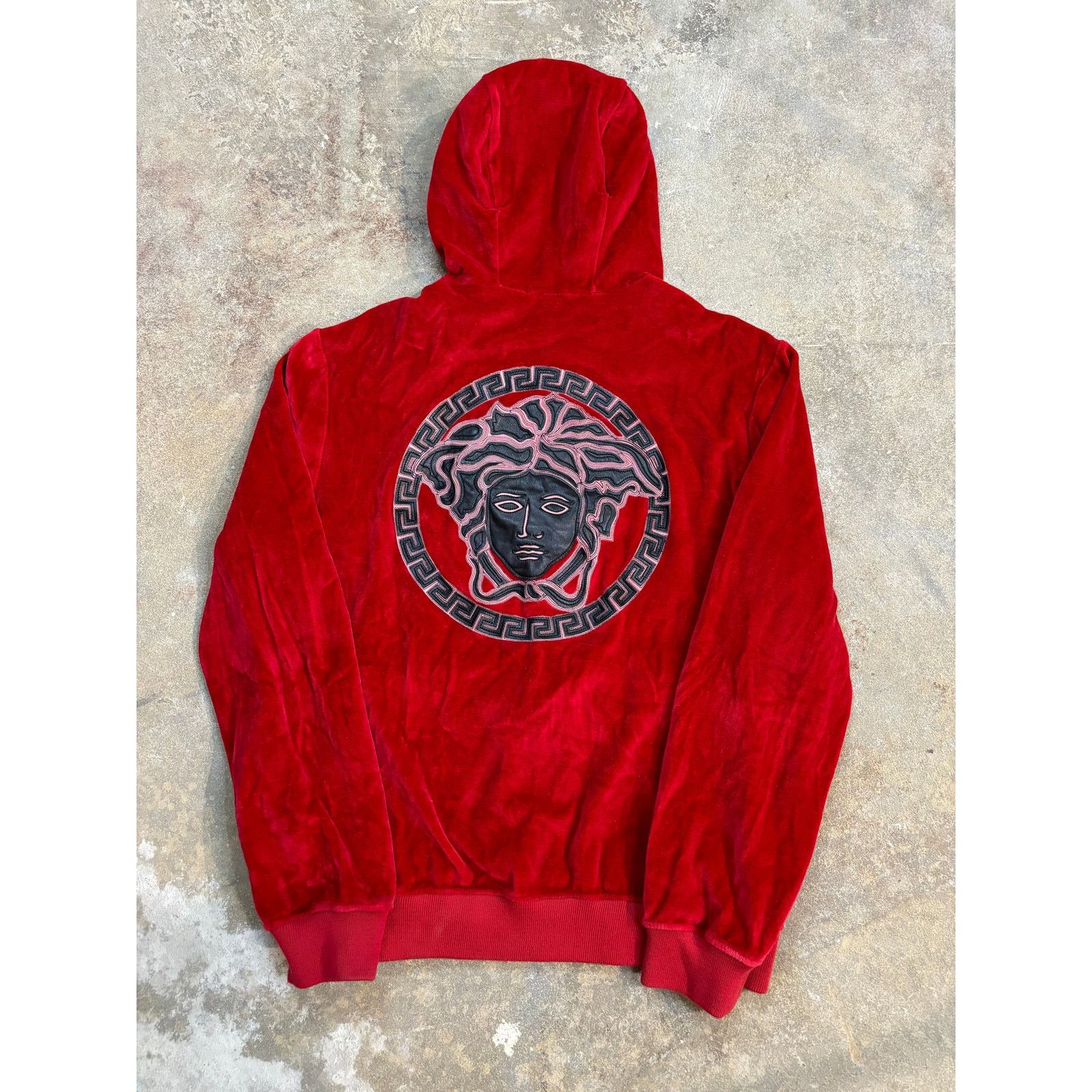 Versace Versace Velour Zip Up Red Used Medium Size US M / EU 48-50 / 2 - 9 Thumbnail