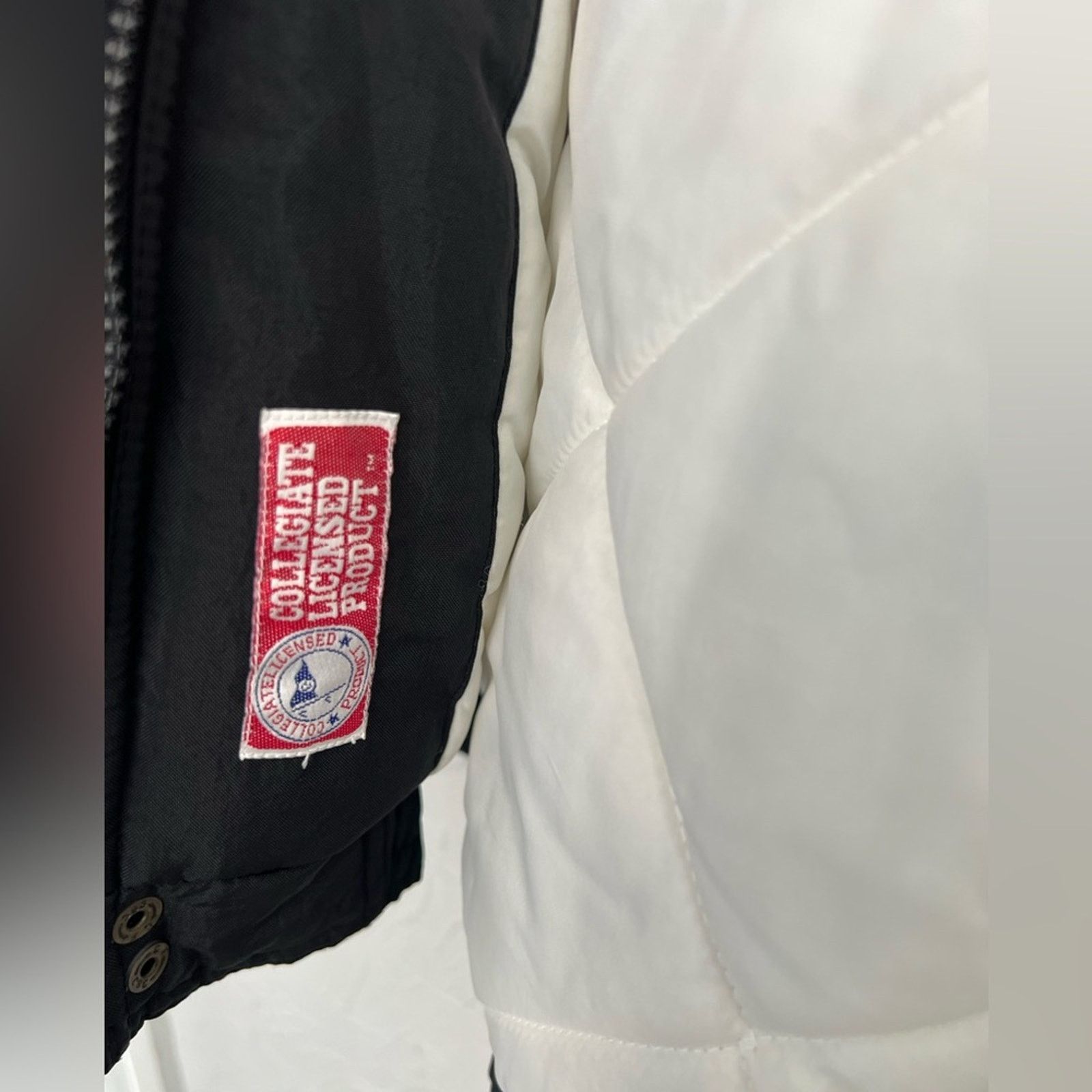 Apex One Apex One Indiana 90s Vintage Sharktooth Jacket L NWOT RARE Size US L / EU 52-54 / 3 - 14 Thumbnail