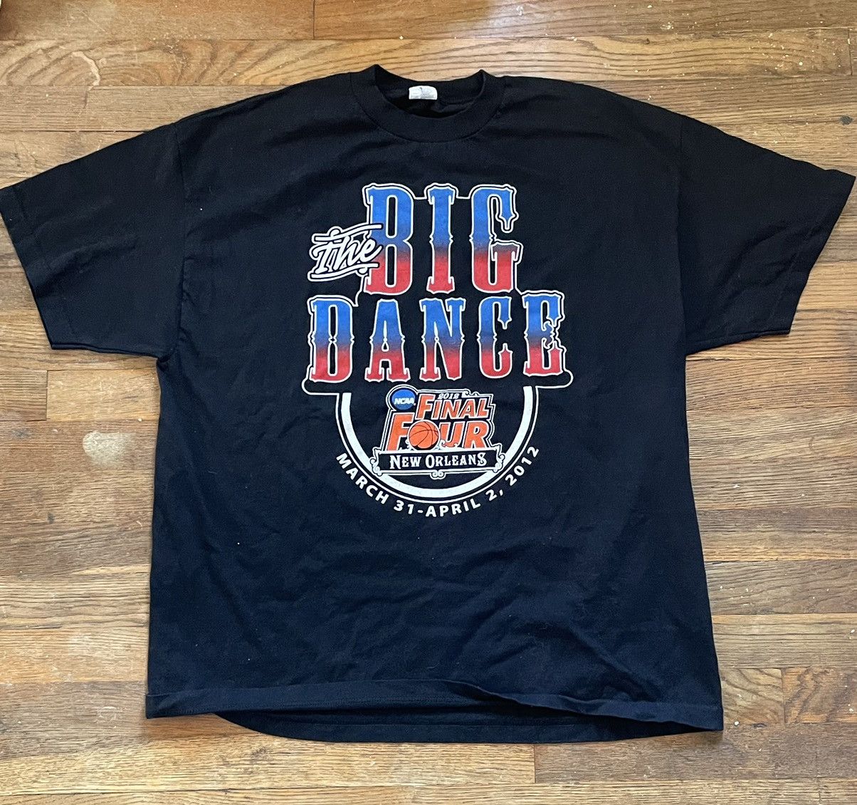 NCAA × Vintage NCAA 2012 March Madness “THE BIG DANCE” Final Four Tee Size US XXL / EU 58 / 5 - 1 Thumbnail