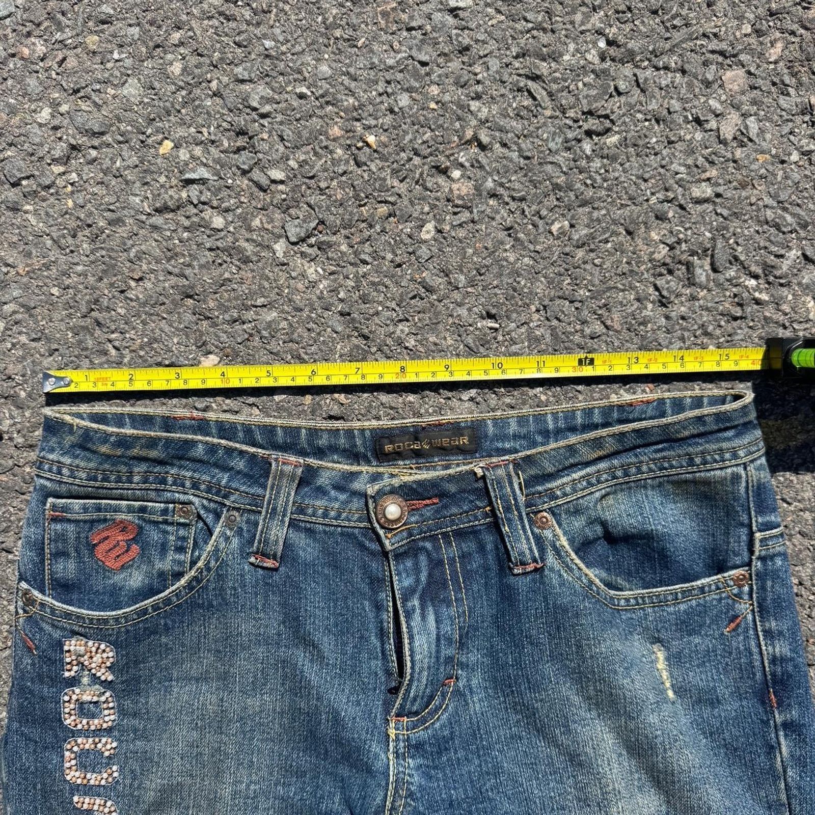 Rocawear Vintage 90s Rocawear Bell Bottoms Evisu Embroidery – Size 3 Size 27" / US 4 / IT 40 - 7 Thumbnail