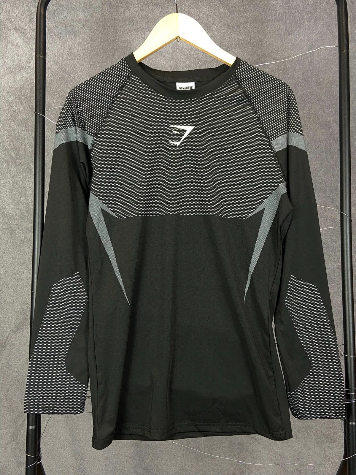 Gymshark Gymshark Black Longsleeve Size S Size US S / EU 44-46 / 1 - 1 Thumbnail
