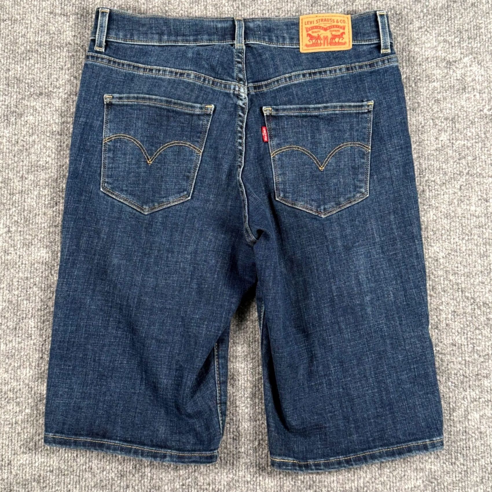 CO Levi Strauss Co Womens Bermuda Denim Jean Shorts Sz 27 Mid Rise Summer Y2K Retro Size 27" / US 4 / IT 40 - 4 Thumbnail
