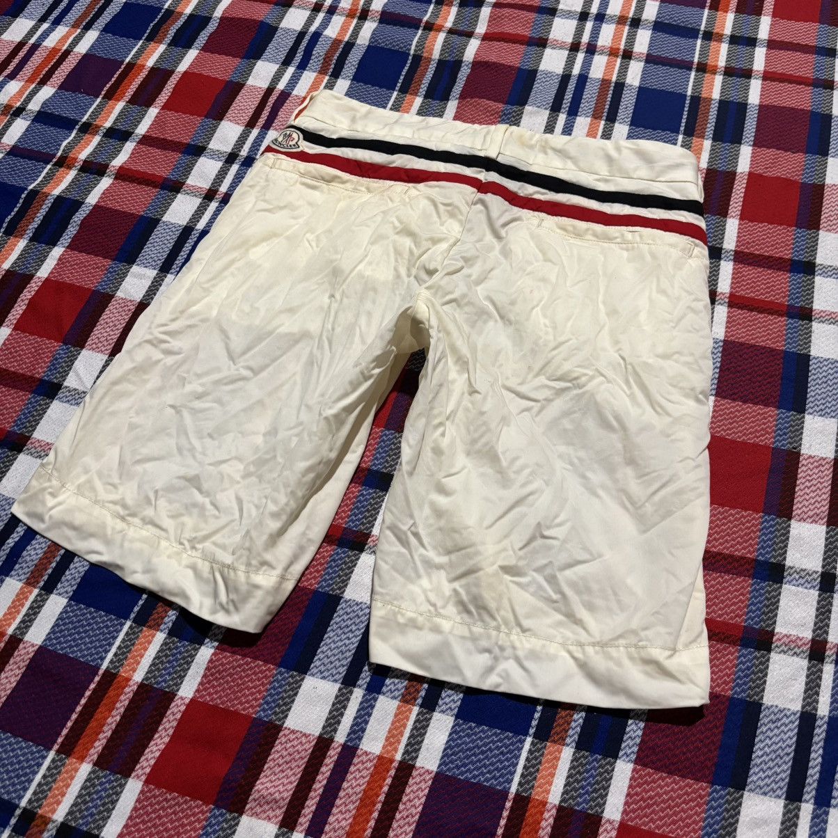 Moncler Classic Pattern Moncler Short Pants Size US 31 - 2 Thumbnail