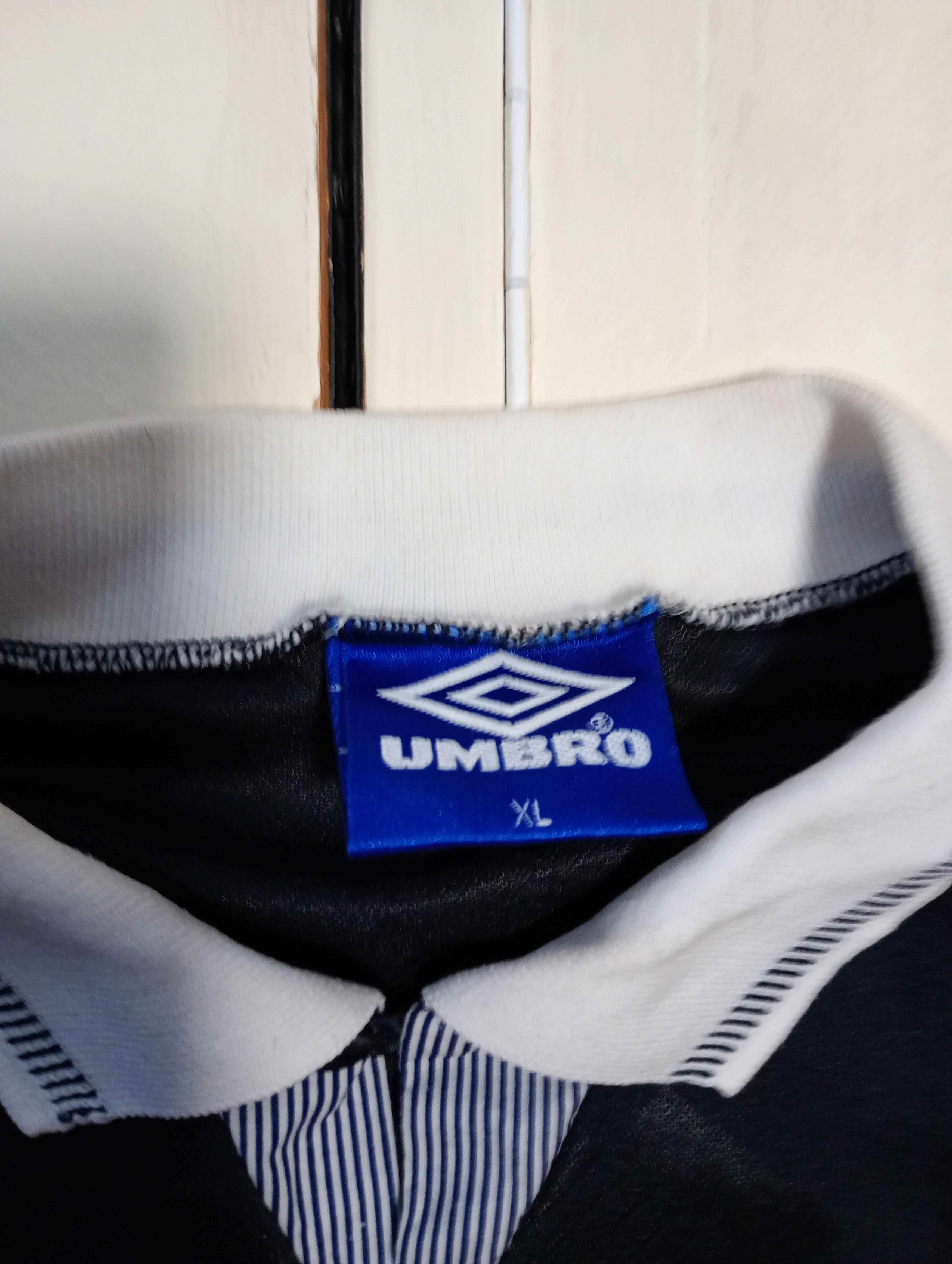 Umbro Umbro Referee Jersey 1990-1992 Size US XL / EU 56 / 4 - 9 Thumbnail