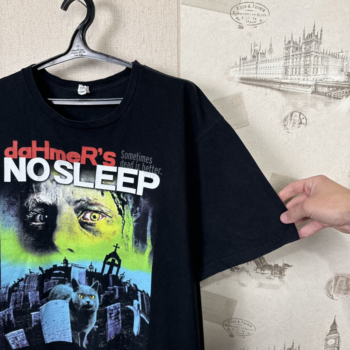 Other Dahmers No Sleep T shirt Graphic Print Recodrs Movie XL Size US XL / EU 56 / 4 - 12 Thumbnail
