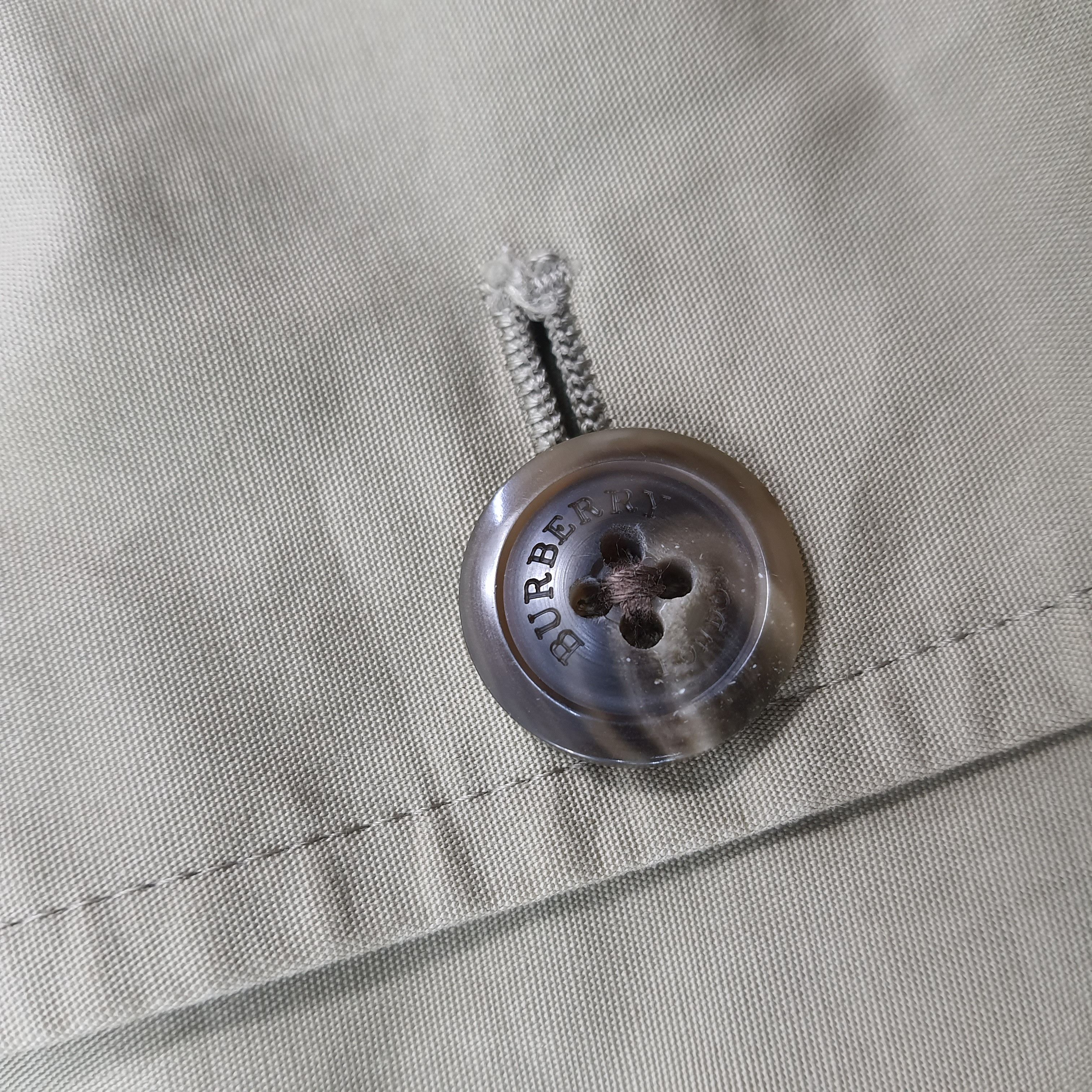 Burberry Vintage Burberry London Custom Logo Blazer C277N19 Size US M / EU 48-50 / 2 - 5 Thumbnail