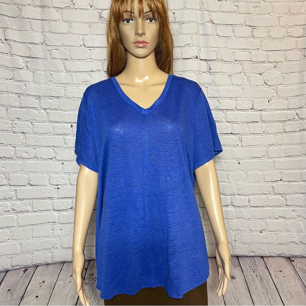 Elie Tahari NWT New Tahari Linen V-Neck Blue Top Size 2X Size XXL / US 16-18 / IT 52-54 - 1 Thumbnail