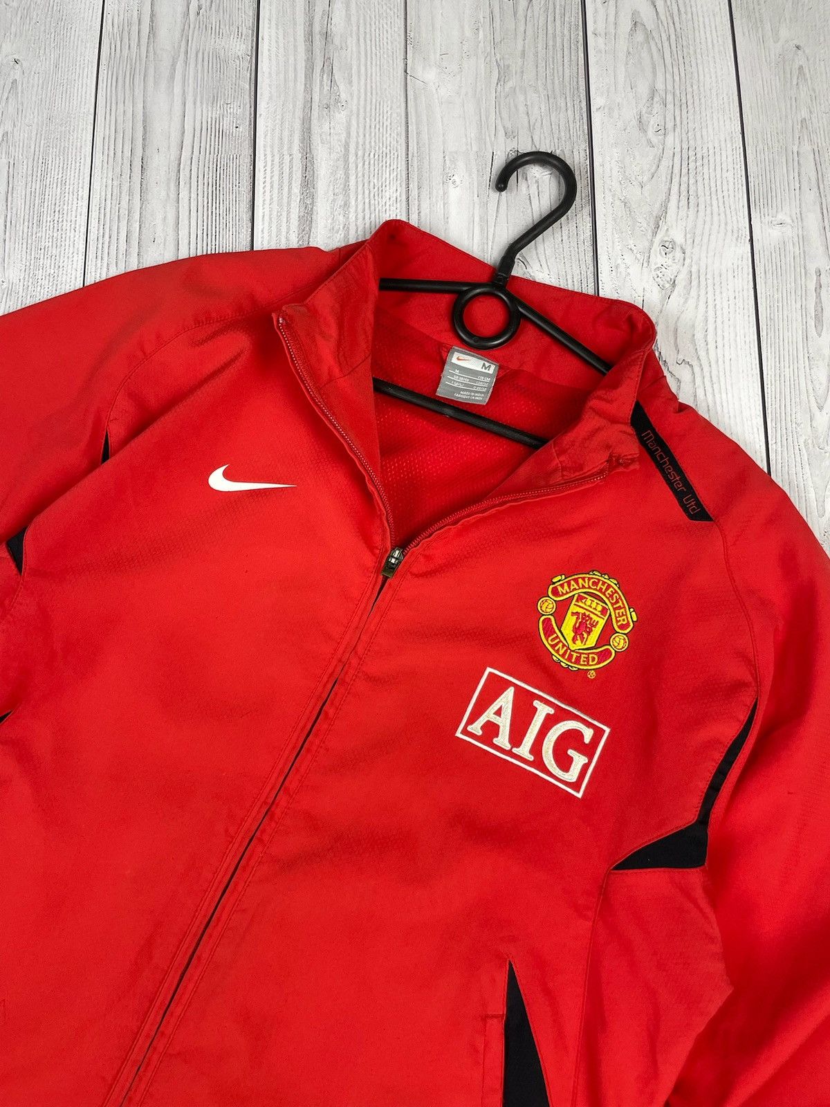 Nike Vintage nike Manchester United soccer jacket size M rare Size US M / EU 48-50 / 2 - 2 Thumbnail