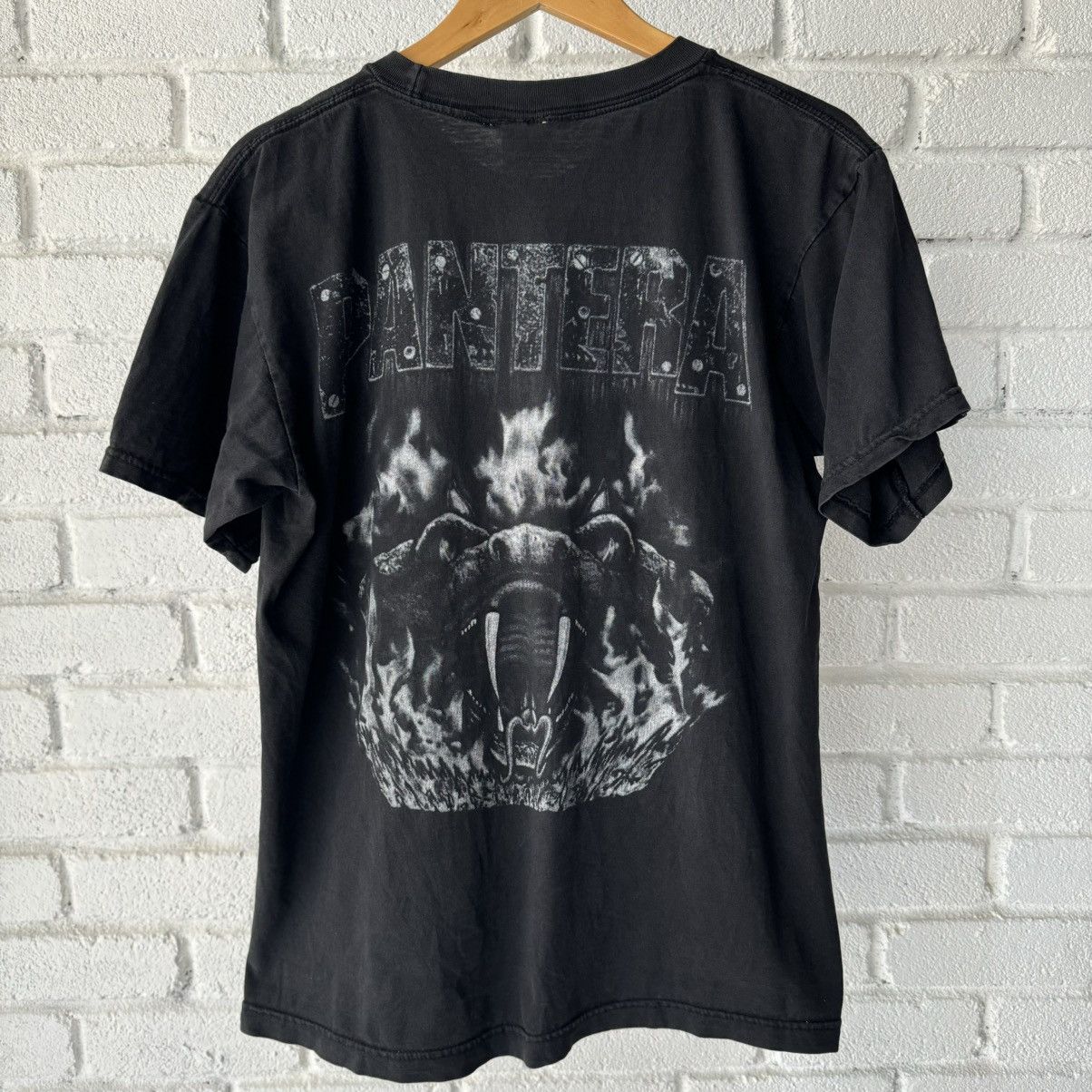 Band Tees Pantera Tee Size US XL / EU 56 / 4 - 2 Thumbnail