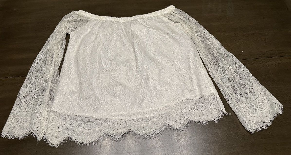 True Religion True Religion Off The Shoulder Top Blouse Lace Women’s-Small Size S / US 4 / IT 40 - 13 Thumbnail
