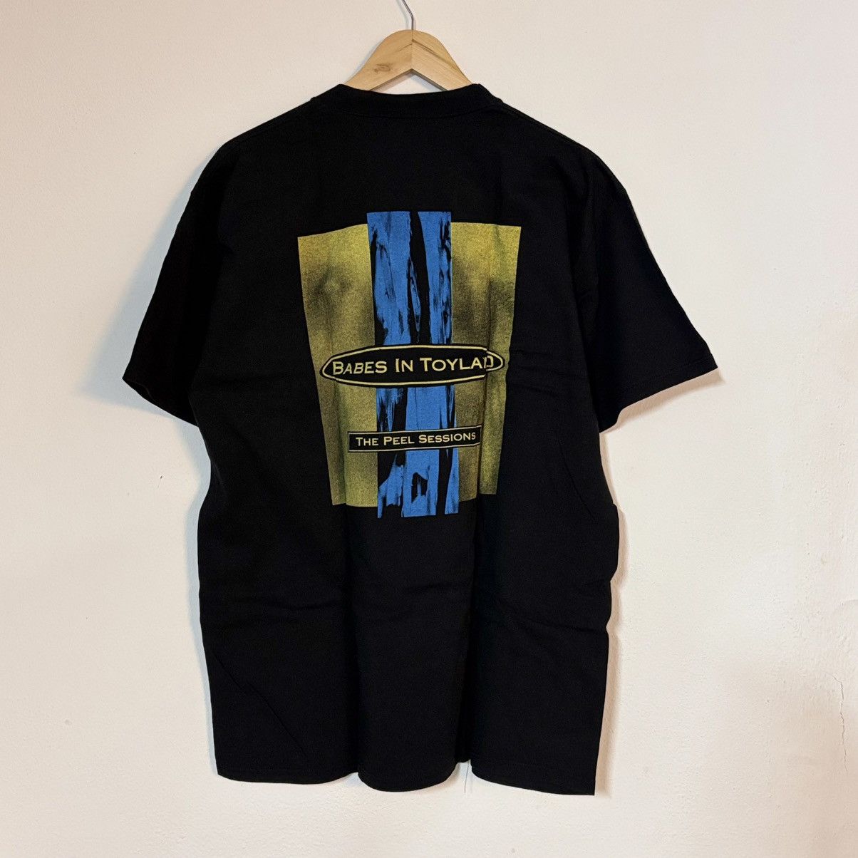 Band Tees BABES IN TOYLAND VINTAGE TEES Size US XL / EU 56 / 4 - 2 Thumbnail