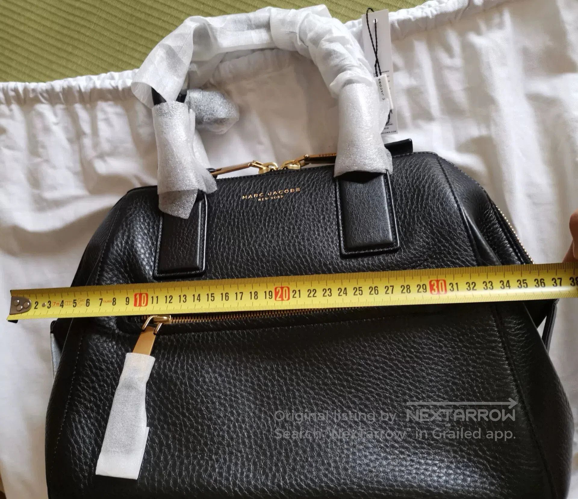 Marc Jacobs Marc Jacobs Black Cowhide Women's Bag. Size ONE SIZE - 7 Thumbnail