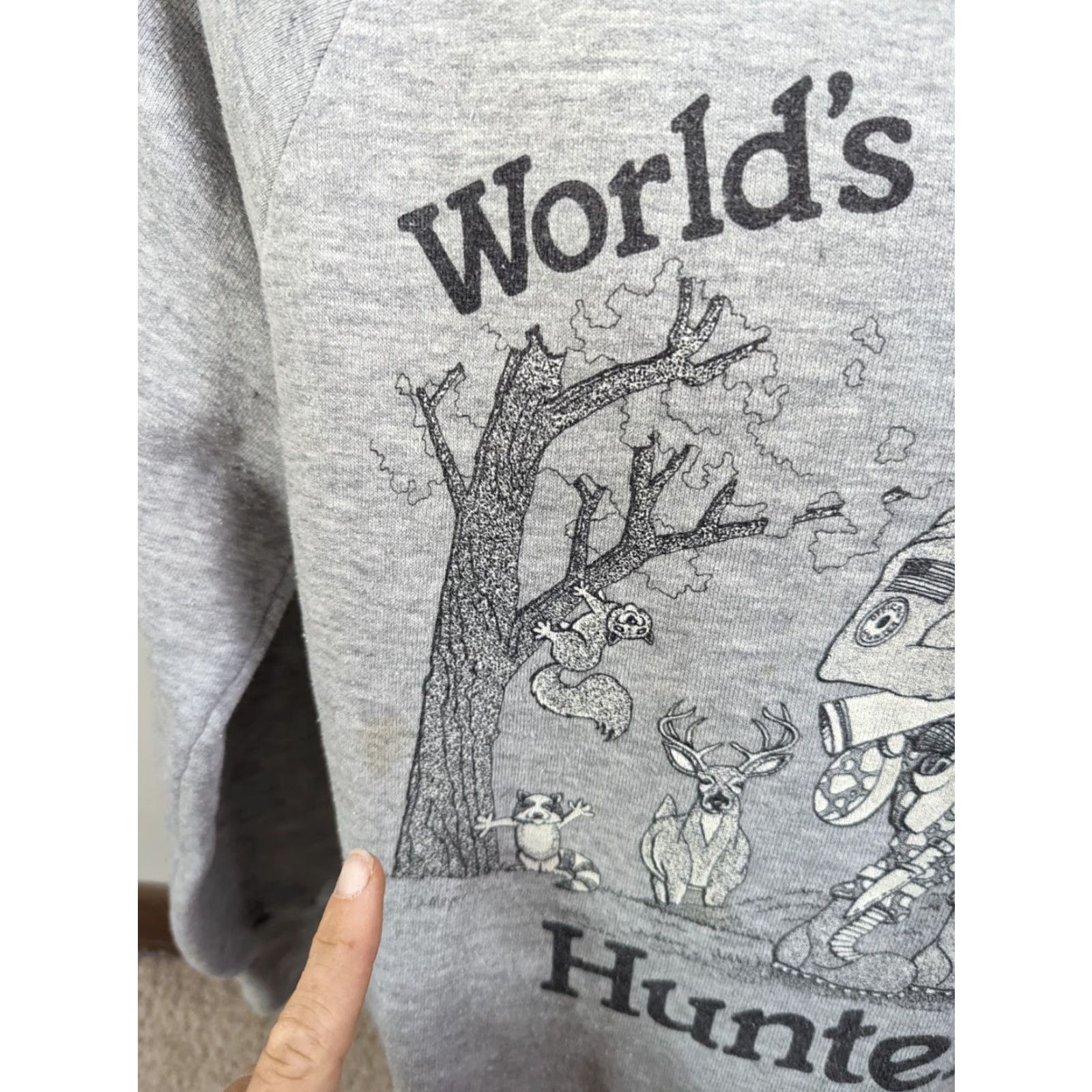 Jerzees VINTAGE World's Greatest Hunter Deer Mens Large Gray Raglan Sweatshirt USA M Size US M / EU 48-50 / 2 - 5 Thumbnail