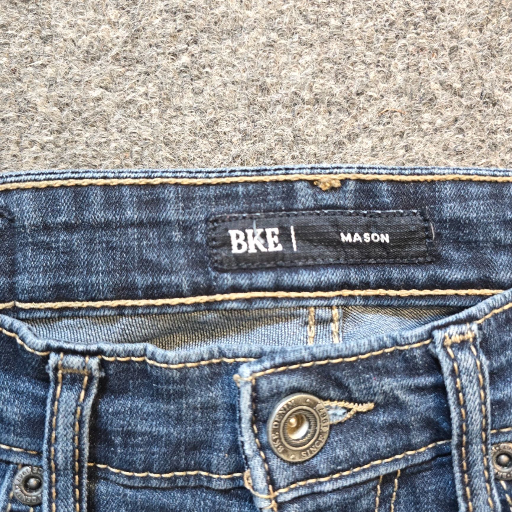 Vintage **Buckle Mid Rise Tapered Jeans Mens Blue 30x32** User: **Buckle Tapered Mid Rise Jeans Mens Blue 30x32** Size 30" / US 8 / IT 44 - 4 Thumbnail