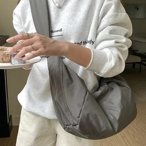 Japanese Brand Outdoor retro puffer hobo bag shoulder messenger bag Size ONE SIZE - 7 Thumbnail