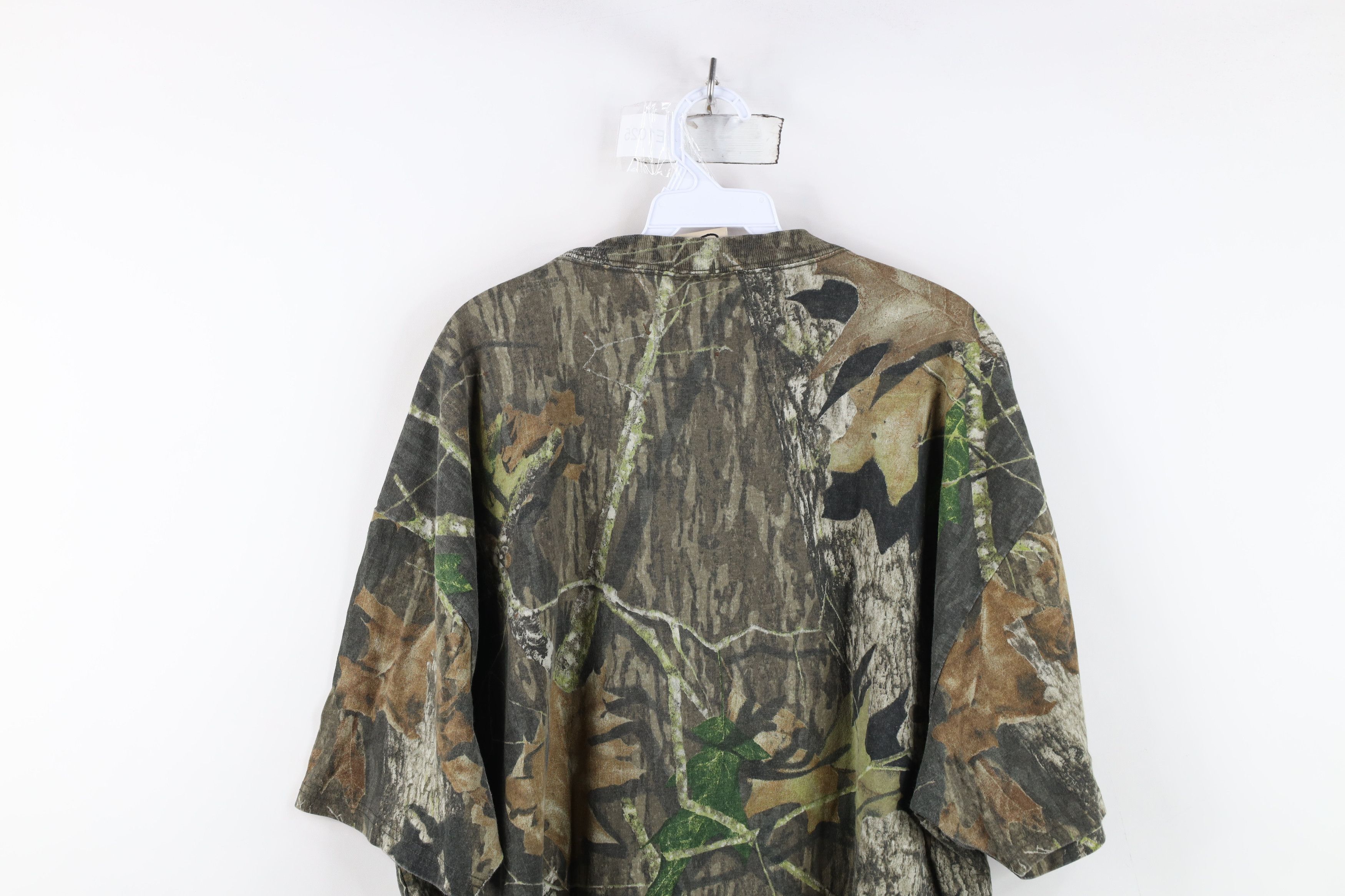 Mossy Oaks Vintage 90s Mossy Oak Camouflage Short Sleeve Pocket T-Shirt Size US XXL / EU 58 / 5 - 12 Thumbnail