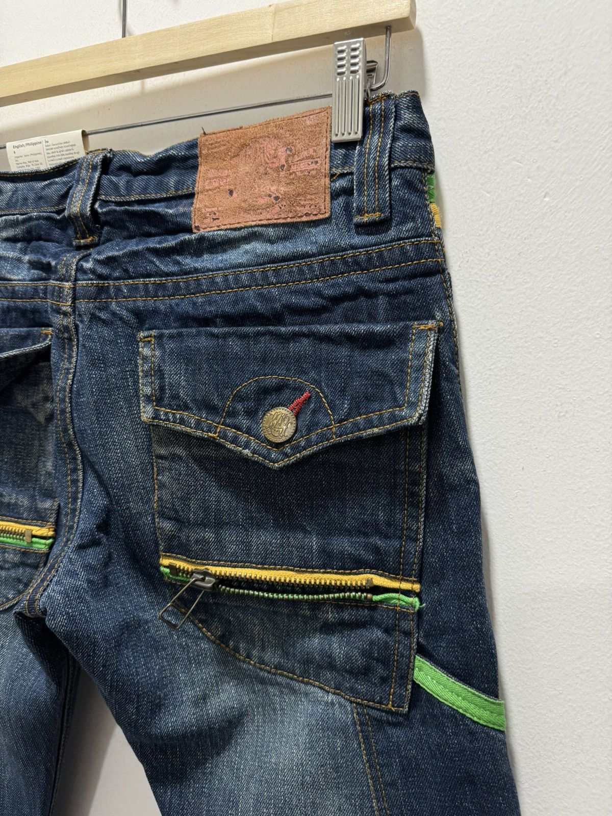 Japanese Brand JAPANESE DESIGN RIPPED WHISKERS FLARED LEG DISTRESSED JEANS Size US 29 - 13 Thumbnail