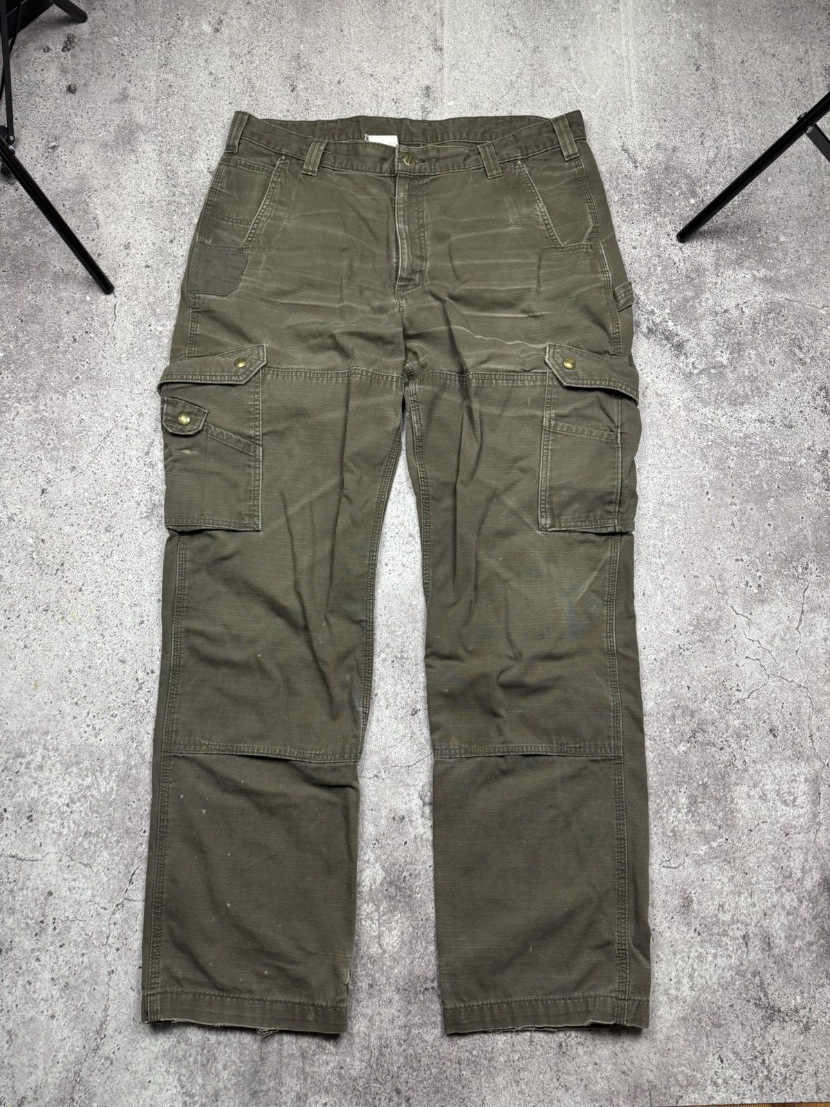Carhartt Crazy Vintage Faded Carhartt Y2K Cargo Work Pants Japanesse Size US 38 / EU 54 - 1 Thumbnail