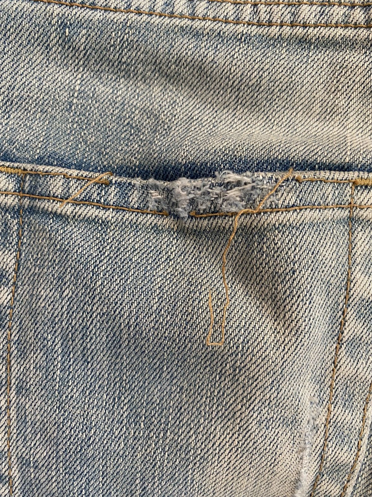 Saint Laurent Paris Saint Laurent - 2016 Crash Denim Size US 27 - 7 Thumbnail